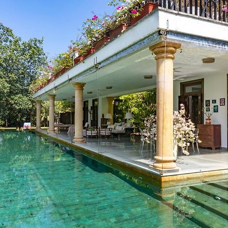 Villa Magnolia By Lohono Stays อลีบาก ภายนอก รูปภาพ
