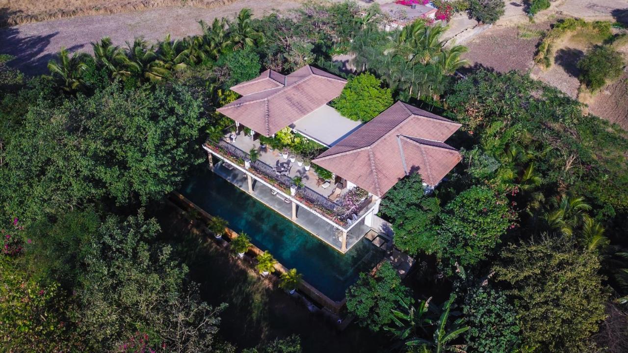 Villa Magnolia By Lohono Stays อลีบาก ภายนอก รูปภาพ